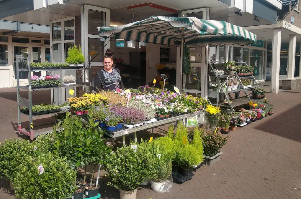 Bloemenkiosk Charmaine interieur